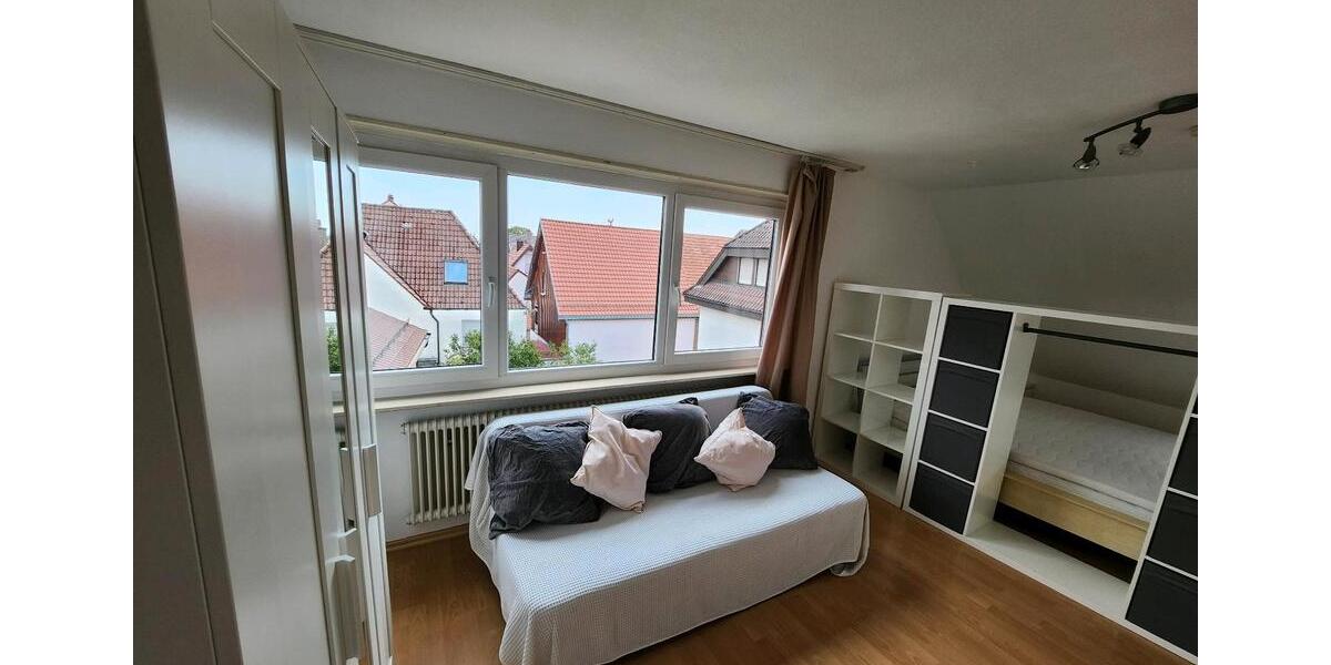 Dachgeschoßwohnung Stuttgart Neuwirtshaus - 1.5 Zimmer, 38 m&sup2;, 695&euro; | Angebot:26469715