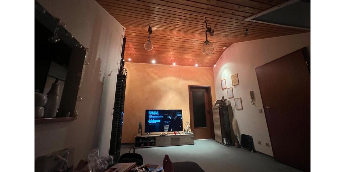 Dachgeschoßwohnung Friolzheim - 2 Zimmer, 53 m&sup2;, 700&euro; | Angebot:25070126