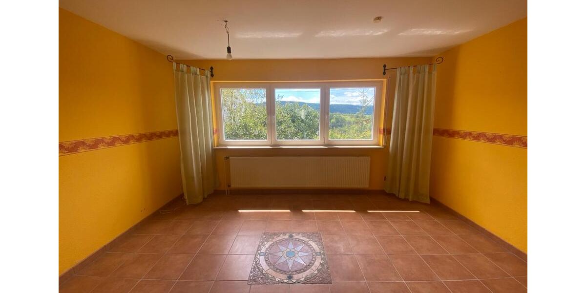 Doppelhaushälfte Weissach im Tal - 5 Zimmer, 140 m&sup2;, 419.000&euro; | Angebot:24728569