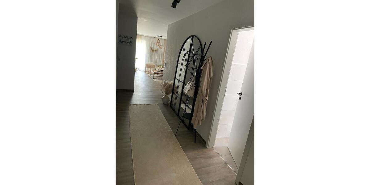 Etagenwohnung Illingen - 4 Zimmer, 90 m&sup2;, 320.000&euro; | Angebot:24753316