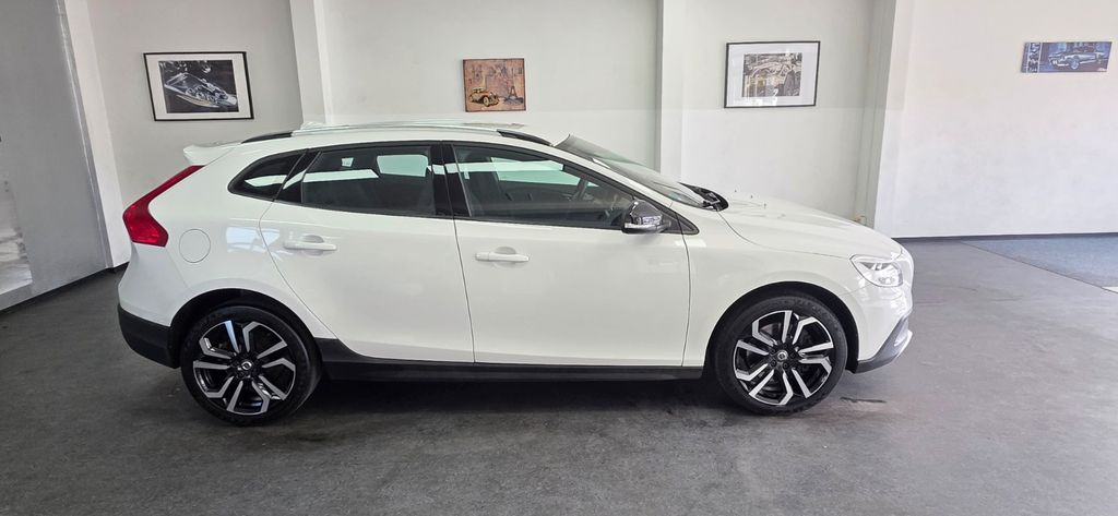 Volvo V40 Cross Country 180.000 km 8.990 &euro; Asperg/Ludwigsburg bei Stuttgart 71679