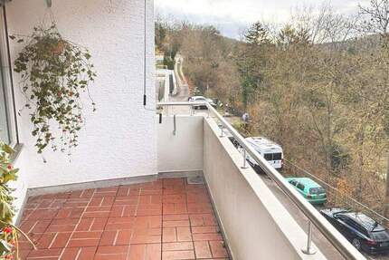 Wohnung Stuttgart Feuerbach - 3 Zimmer, 70 m&sup2;, 298.000&euro; | Angebot:25749375