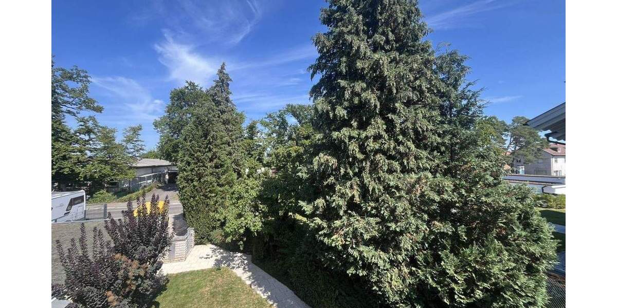 Etagenwohnung Böblingen - 3 Zimmer, 101 m&sup2;, 499.000&euro; | Angebot:25796429