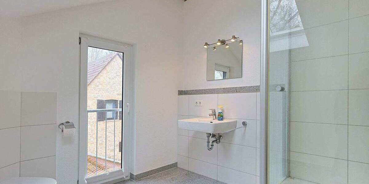 Doppelhaushälfte Waldenbuch - 5 Zimmer, 151 m&sup2;, 700.000&euro; | Angebot:25845921