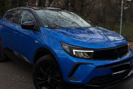 Opel Grandland (X) 46.000 km 15.500 &euro; Esslingen 73730
