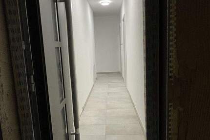 Wohnung Burgstetten Erbstetten - 3 Zimmer, 72 m&sup2;, 1.000&euro; | Angebot:25780288