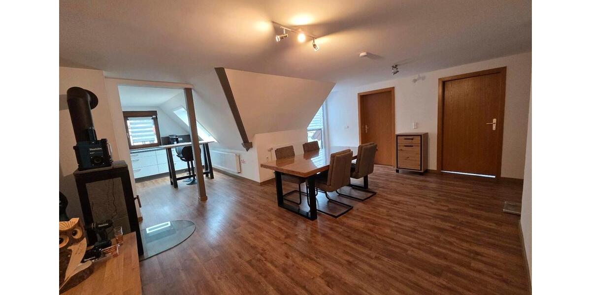 Maisonettenwohnung Auenwald - 6.5 Zimmer, 112 m&sup2;, 1.400&euro; | Angebot:25642683