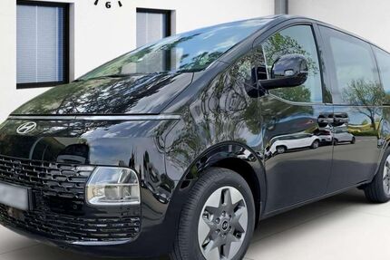 Hyundai STARIA 4.500 km 39.800 &euro; Böblingen 71034