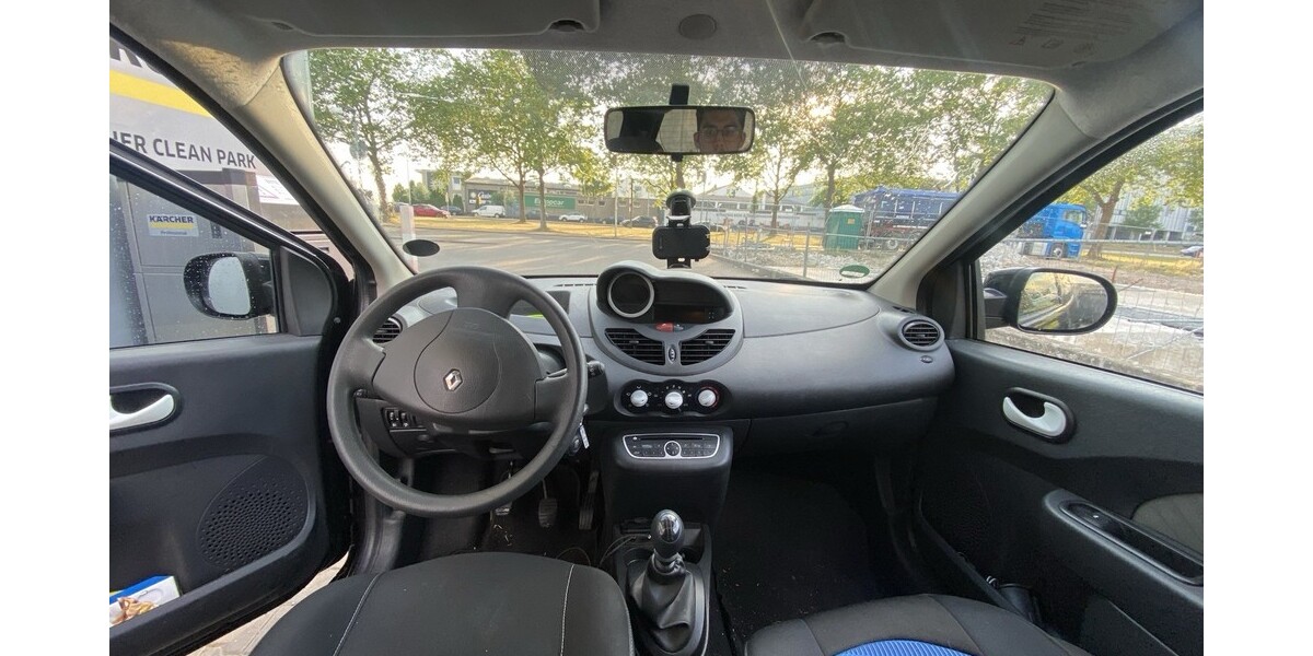 Renault Twingo 143.000 km 2.300 &euro; Heilbronn 74072