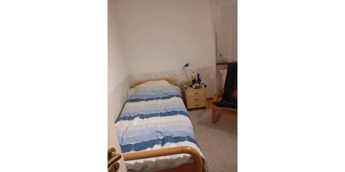 Etagenwohnung Leonberg - 30 Zimmer, 580&euro; | Angebot:22820963