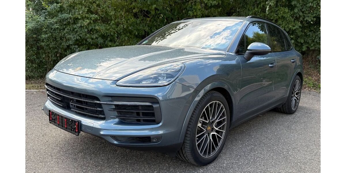 Porsche Cayenne 15.650 km 59.777 &euro; Stuttgart 70327