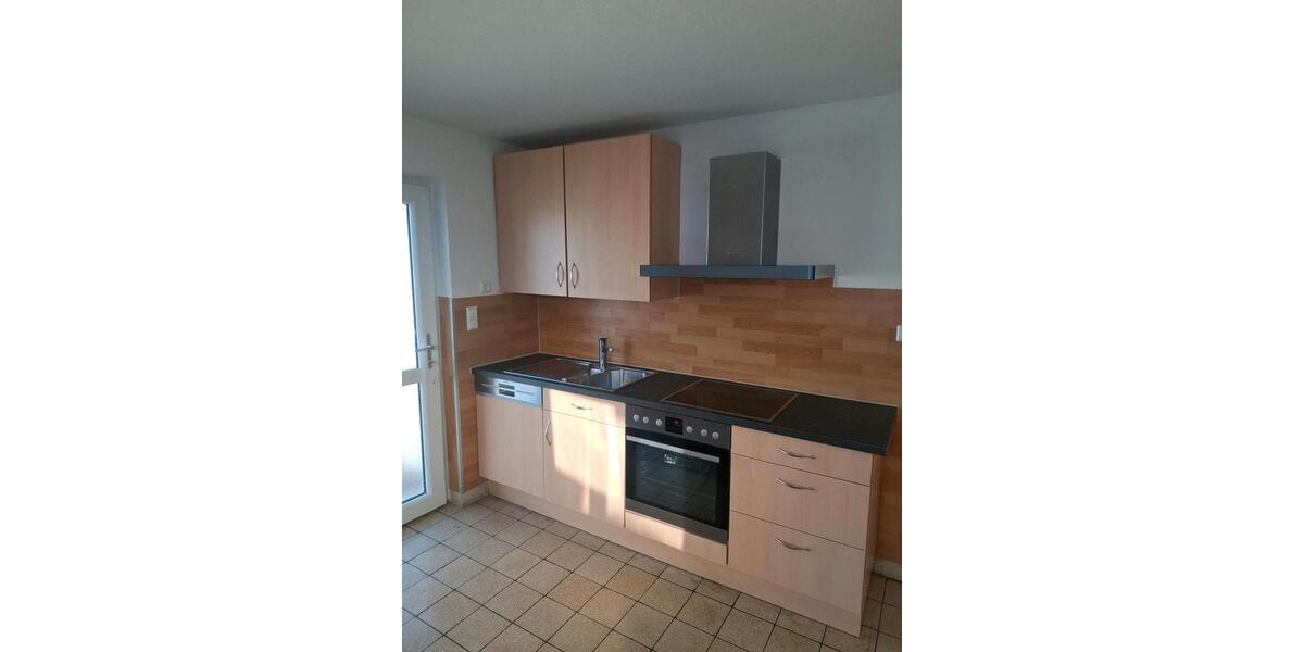 Etagenwohnung Weissach im Tal - 2.5 Zimmer, 66 m&sup2;, 800&euro; | Angebot:27574530