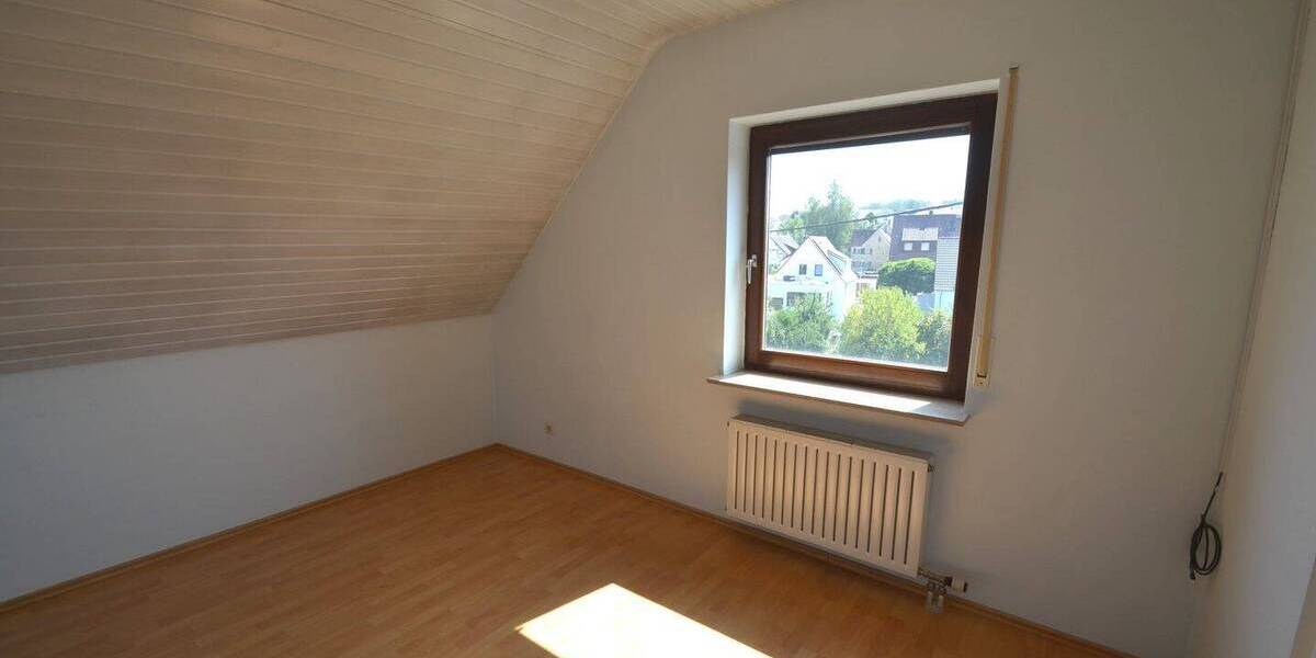 Etagenwohnung Steinenbronn - 3 Zimmer, 65 m&sup2;, 235.000&euro; | Angebot:25704304