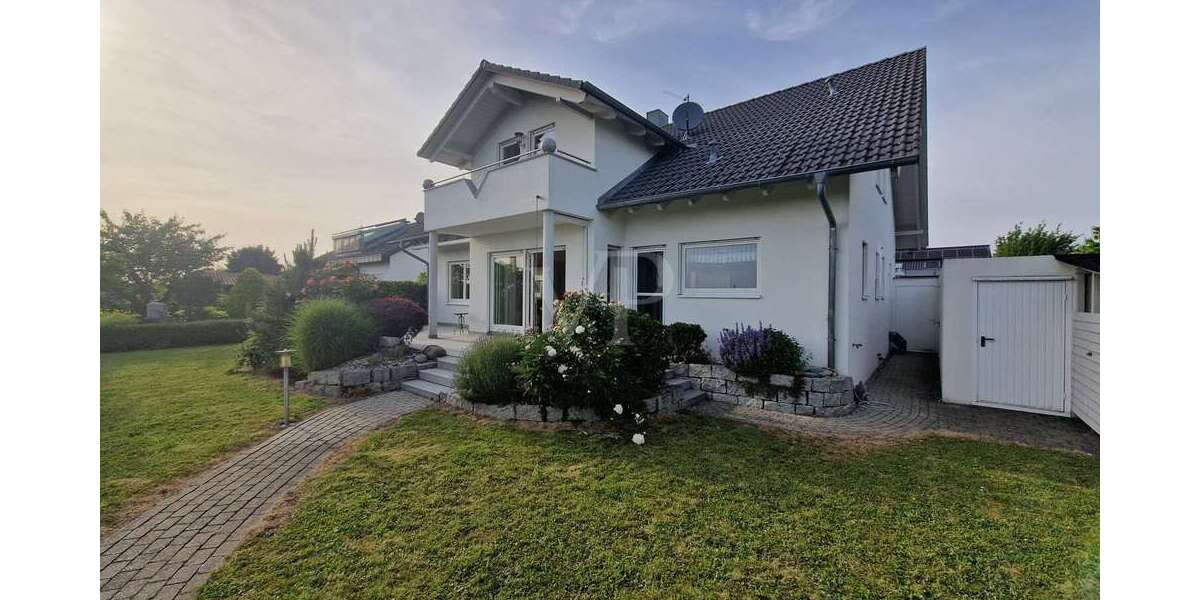 Einfamilienhaus Schorndorf - 6.5 Zimmer, 254 m&sup2;, 895.000&euro; | Angebot:26797980