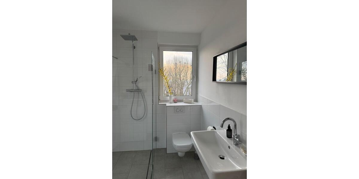 Maisonettenwohnung Stuttgart Neuwirtshaus - 2.5 Zimmer, 74 m&sup2;, 1.395&euro; | Angebot:25990825