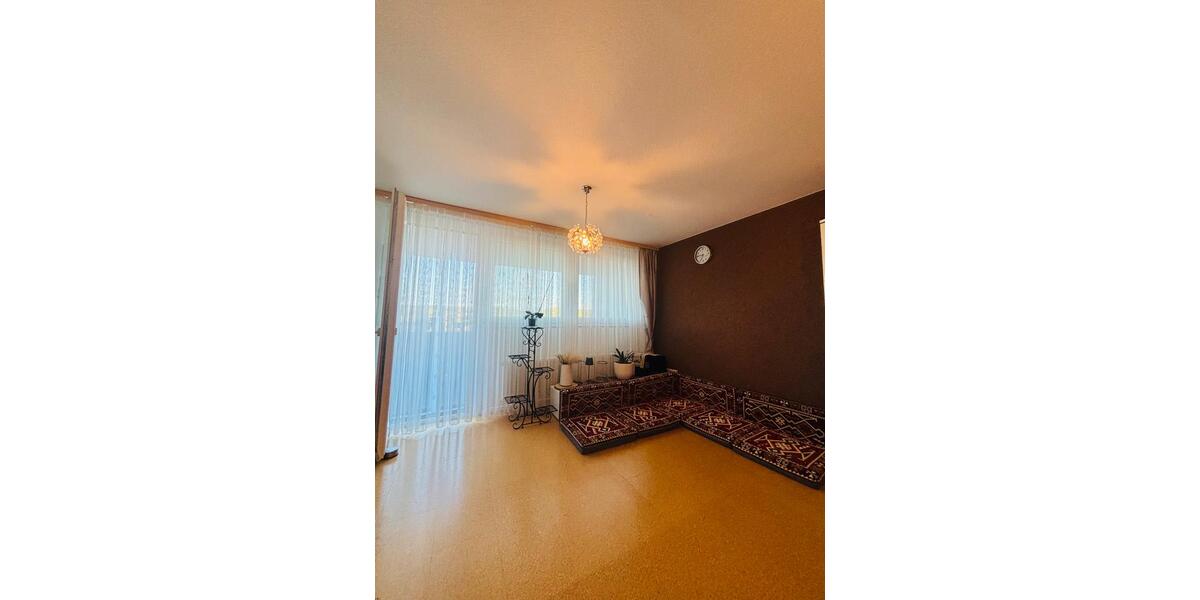 Etagenwohnung Sindelfingen Eichholz - 4.5 Zimmer, 109 m&sup2;, 375.000&euro; | Angebot:24780500