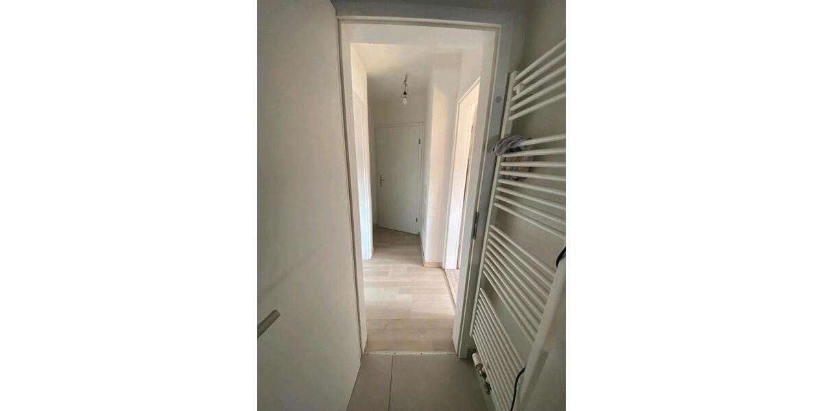 Dachgeschoßwohnung Esslingen am Neckar Oberesslingen - 1 Zimmer, 15 m&sup2;, 445&euro; | Angebot:27601471