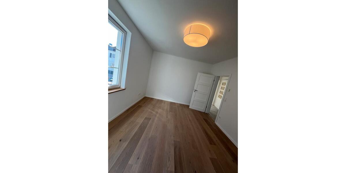 Hochparterre Bietigheim-Bissingen Bissingen - 5 Zimmer, 98 m&sup2;, 2.100&euro; | Angebot:24339014