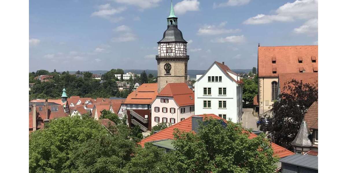 Etagenwohnung Backnang - 4 Zimmer, 130 m&sup2;, 1.690&euro; | Angebot:25905915