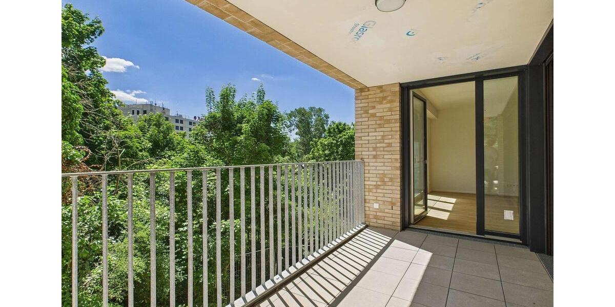 Dachgeschoßwohnung Sindelfingen Sindelfingen (Stadt) - 3 Zimmer, 83 m&sup2;, 1.500&euro; | Angebot:22038707