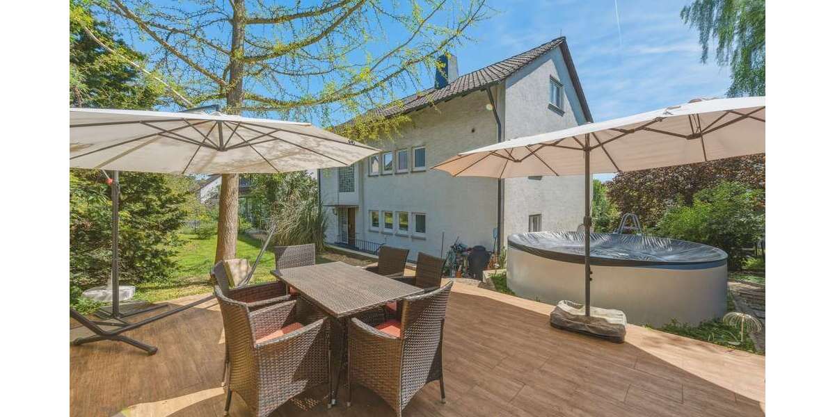 Einfamilienhaus Backnang - 12 Zimmer, 184 m&sup2;, 745.000&euro; | Angebot:26981940