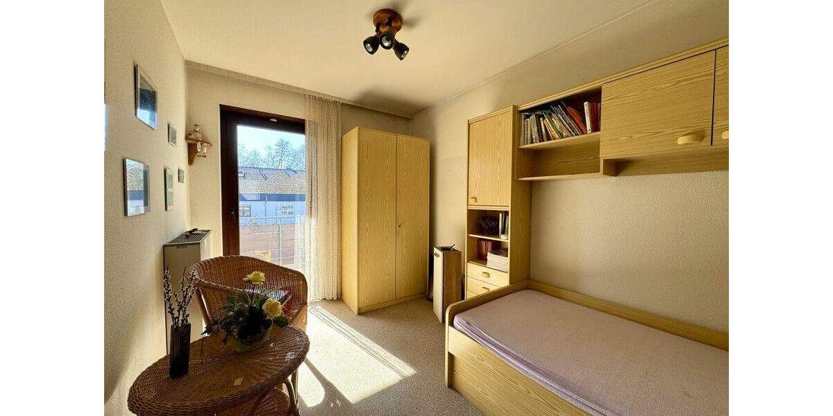 Reihenendhaus Ludwigsburg / Oßweil Oßweil - 5 Zimmer, 126 m&sup2;, 545.000&euro; | Angebot:25898584