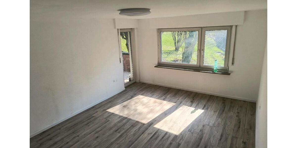 Etagenwohnung Marbach am Neckar - 3 Zimmer, 61 m&sup2;, 720&euro; | Angebot:25892370