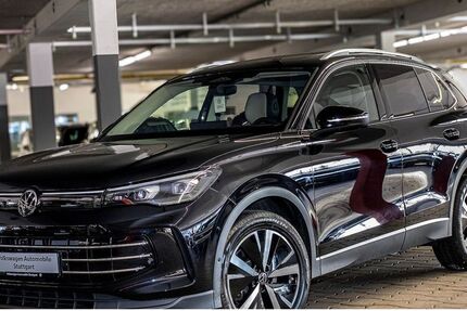 VW Tiguan 8.270 km 41.930 &euro; Stuttgart 70563