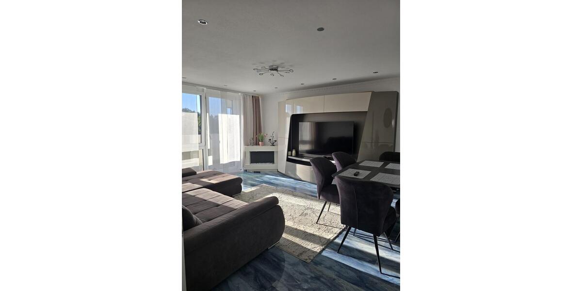 Etagenwohnung Winnenden - 4 Zimmer, 107 m&sup2;, 330.000&euro; | Angebot:26802184