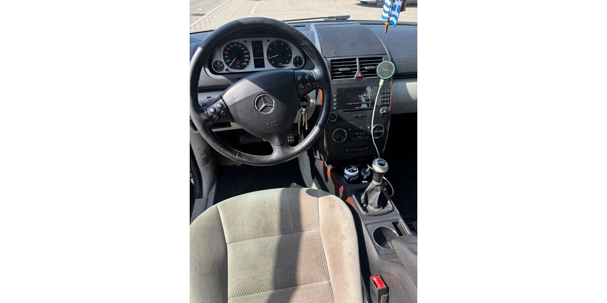 Mercedes-Benz 170 227.900 km 1.100 &euro; Leinfelden-Echterdingen 70771