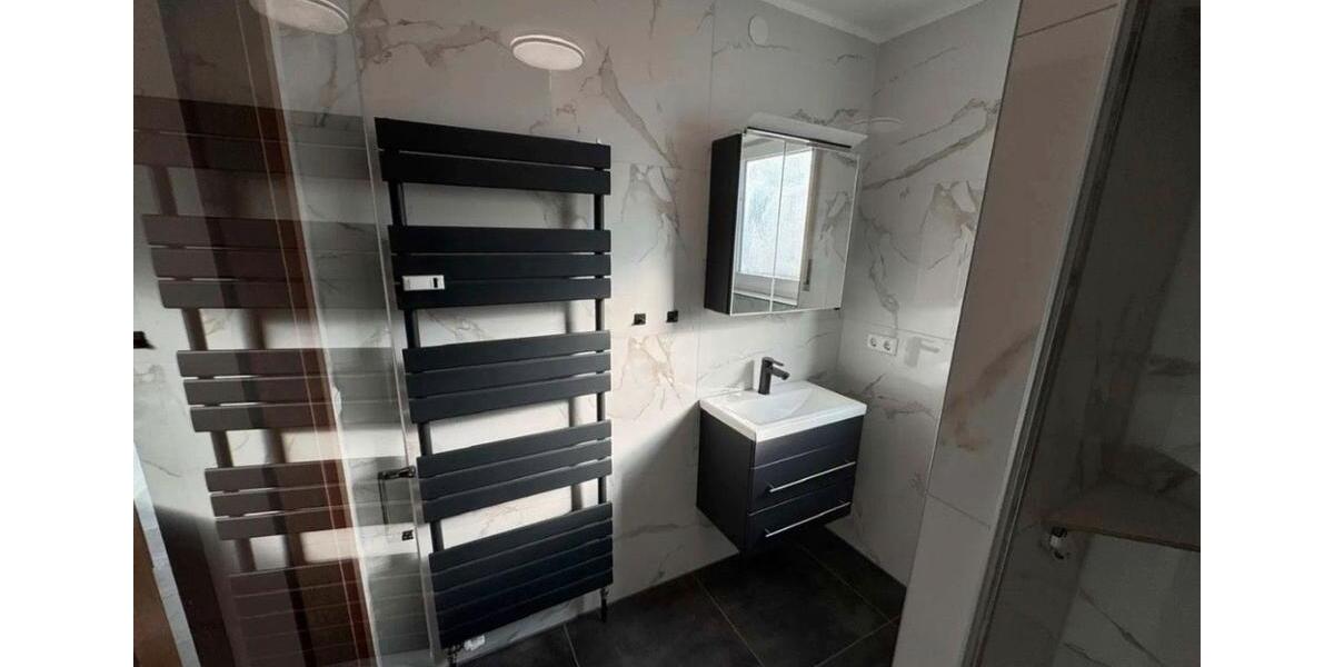 Etagenwohnung Fellbach Oeffingen - 3 Zimmer, 71 m&sup2;, 1.200&euro; | Angebot:25934834