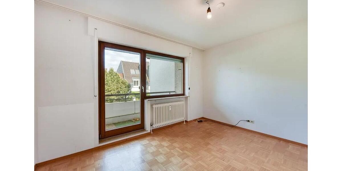 Etagenwohnung Leonberg - 3 Zimmer, 96 m&sup2;, 1.455&euro; | Angebot:27576617