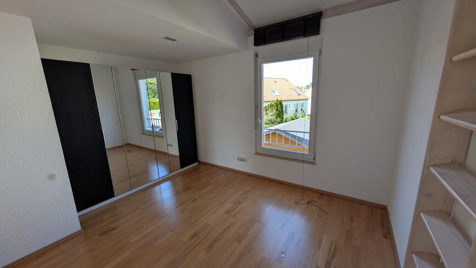 Reihenhaus Backnang - 3.5 Zimmer, 82 m&sup2;, 370.000&euro; | Angebot:27291587