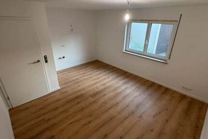 Wohnung Remshalden - 1 Zimmer, 29 m&sup2;, 400&euro; | Angebot:27549733
