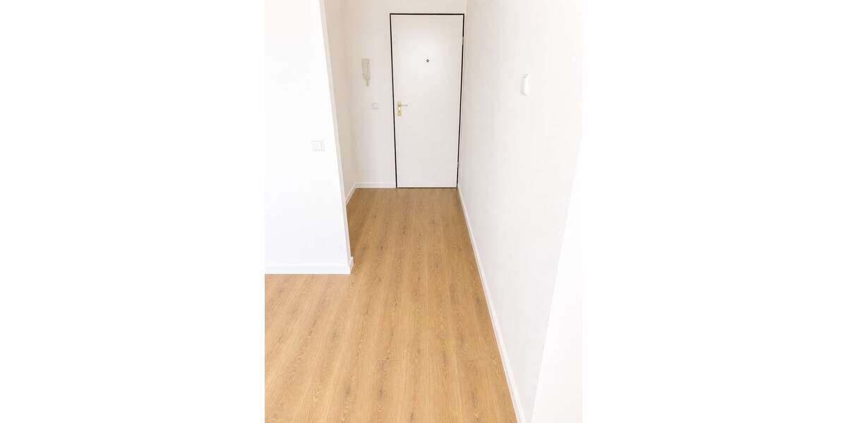 Etagenwohnung Ditzingen-Hirschlanden Hirschlanden - 3.5 Zimmer, 83 m&sup2;, 320.000&euro; | Angebot:26460164