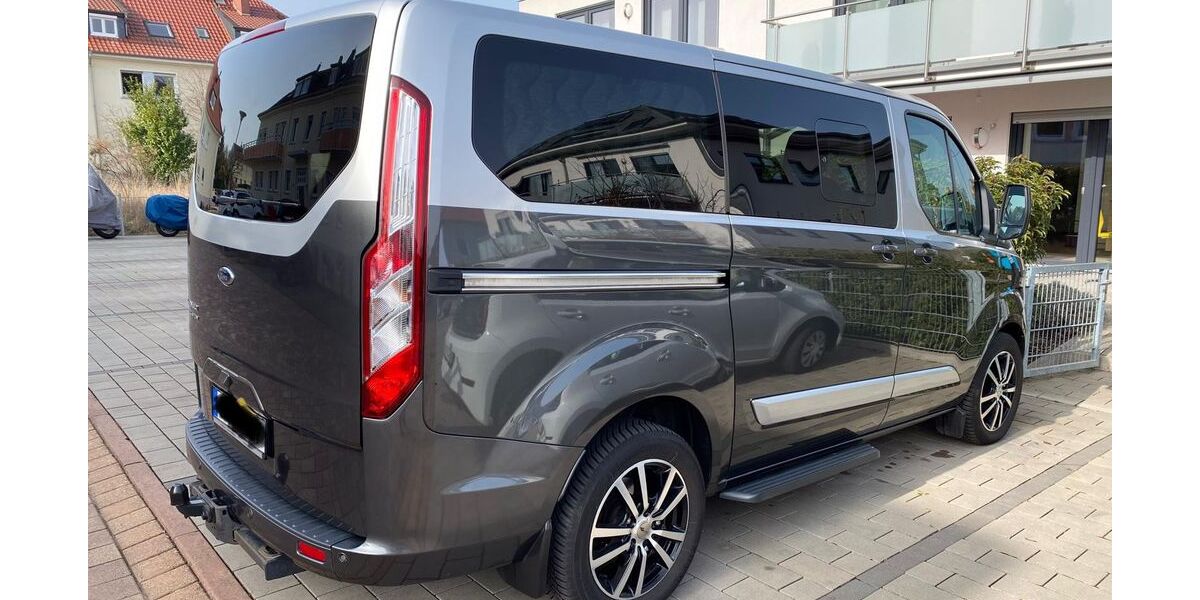 Ford Tourneo Custom 97.000 km 26.500 &euro; Heilbronn 74074