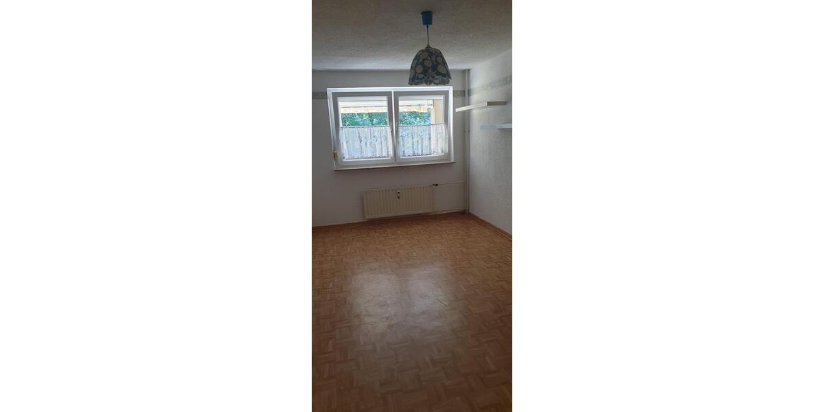 Etagenwohnung Esslingen am Neckar Oberesslingen - 3.5 Zimmer, 87 m&sup2;, 1.580&euro; | Angebot:26443346