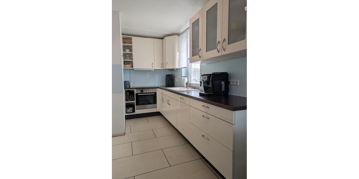 Etagenwohnung Kirchheim am Neckar - 4 Zimmer, 120 m&sup2;, 390.000&euro; | Angebot:27261717
