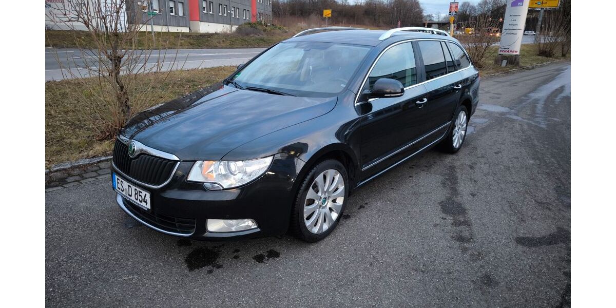 Skoda Superb 351.742 km 4.200 &euro; Filderstadt 70794