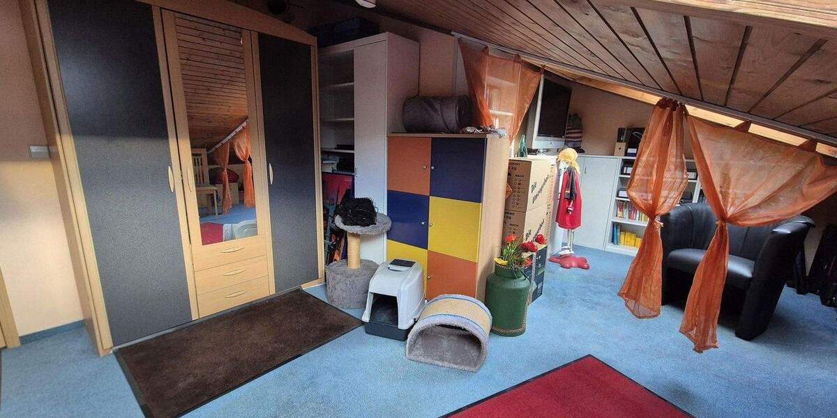 Einfamilienhaus Remshalden Geradstetten - 8 Zimmer, 210 m&sup2;, 659.000&euro; | Angebot:25717519