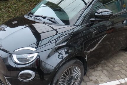 Fiat 500e 10.260 km 15.950 &euro; Mühlacker 75417