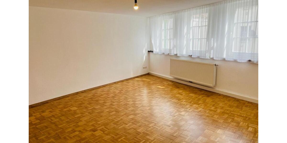 Maisonettenwohnung Stuttgart Luginsland - 3.5 Zimmer, 107 m&sup2;, 1.350&euro; | Angebot:25965671