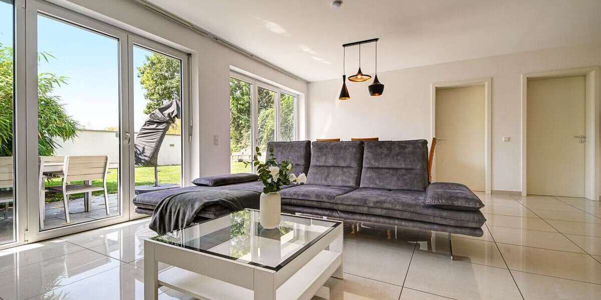 Etagenwohnung Stuttgart Feuerbach - 4 Zimmer, 100 m&sup2;, 2.170&euro; | Angebot:27226134