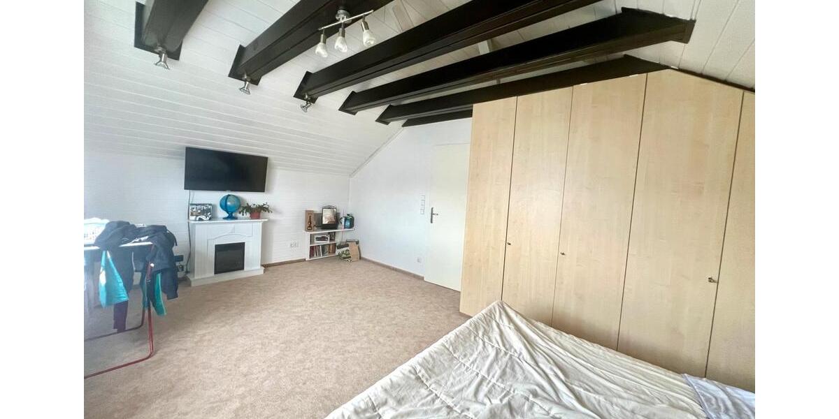 Dachgeschoßwohnung Steinheim an der Murr - 2.5 Zimmer, 55 m&sup2;, 195.000&euro; | Angebot:25393717