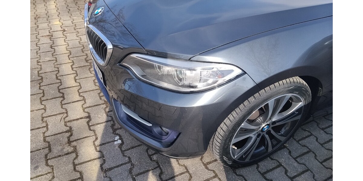 BMW 220i 144.000 km 12.900 &euro; Filderstadt 70794