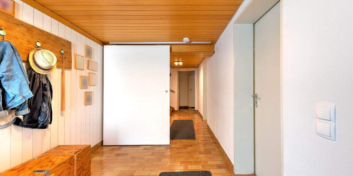 Reihenmittelhaus Sindelfingen Darmsheim - 5 Zimmer, 128 m&sup2;, 449.000&euro; | Angebot:25694971