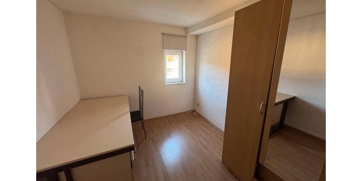 Mehrfamilienhaus, Wohnhaus Markgröningen - 13 Zimmer, 250 m&sup2;, 560.000&euro; | Angebot:26623670