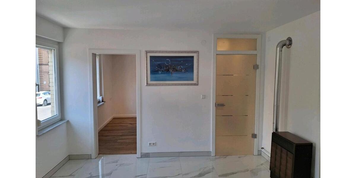 Hochparterre Stuttgart Stuttgart-Ost - 3 Zimmer, 67 m&sup2;, 280.000&euro; | Angebot:24842544