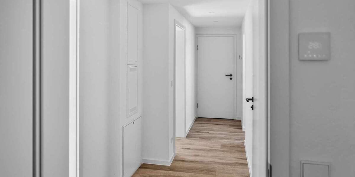 Erstbezug nach Kernsanierung – Moderne 3-Zimmer-Dachgeschosswohnung mit EBK & Fußbodenheizung - Dachgeschoßwohnung Kornwestheim | Angebot:27190944