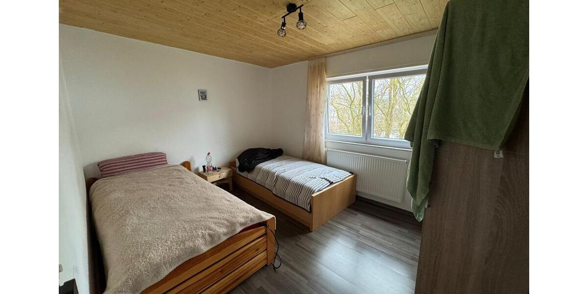 Etagenwohnung Schorndorf - 3 Zimmer, 70 m&sup2;, 800&euro; | Angebot:25660031